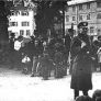 Aufnahme von der Deportation deutscher Sinti von Hohenasberg nach Lublin, Mai 1940. Quelle: Bundesarchiv Koblenz